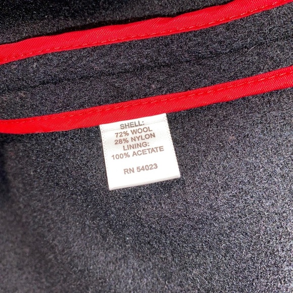 Banana Republic Holiday 2009 Black Wool Duffle Coat with Toggles and Red Lining - Picture 4 of 9